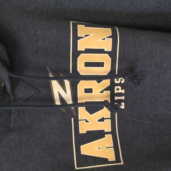 Knights Apparel Rivalry Threads Akron Zips Men's Sweatshirt Size M - Picture 8 of 11